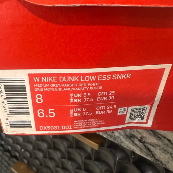 Nike Dunk Low in Medium Gray and Varsity Red - Picture 3 of 3